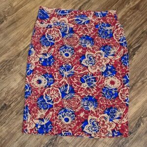 Medium LuLaRoe Red and Blue Floral Pencil Skirt